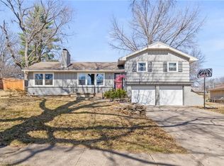 408 E 108th Ter, Kansas City, MO 64131
