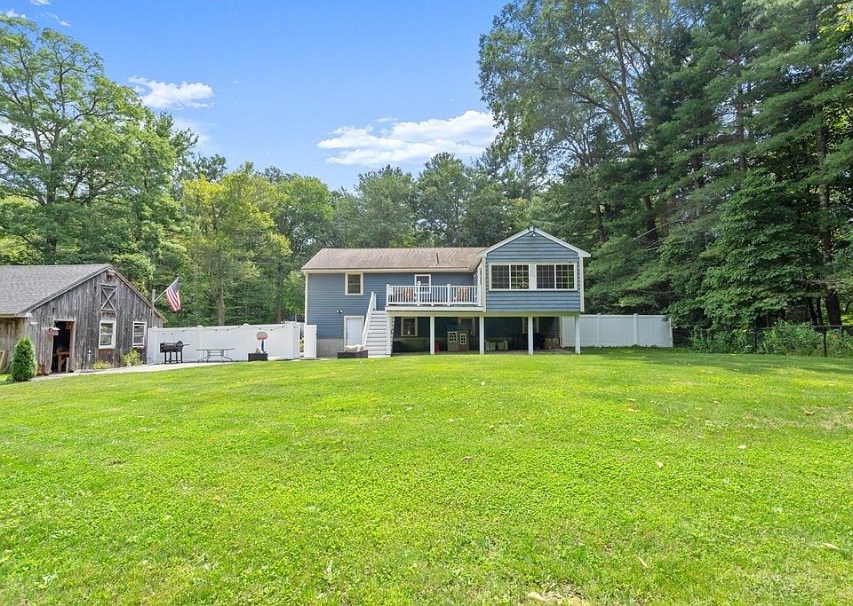 12 Gilboa Ct, Douglas, MA 01516 Zillow