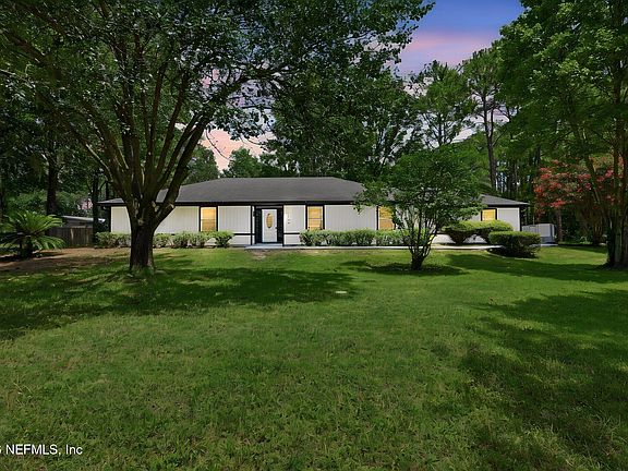 2nd image of 95025 LOUSHELTONY Road