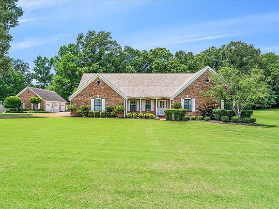 3rd image of 4657 Wild Fern Dr