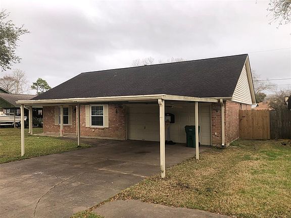 3rd image of 3327 Crestmeadow Dr