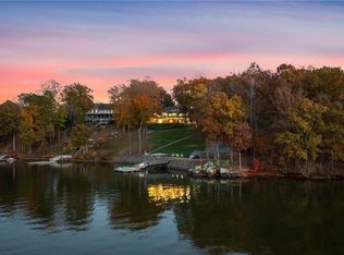 598 Mountain Shore Dr, Denton, NC 27239