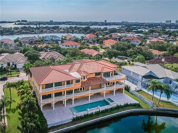 5th image of 6129 Pasadena Point Blvd