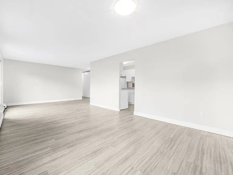 5552 Heritage Dr — Photo 16