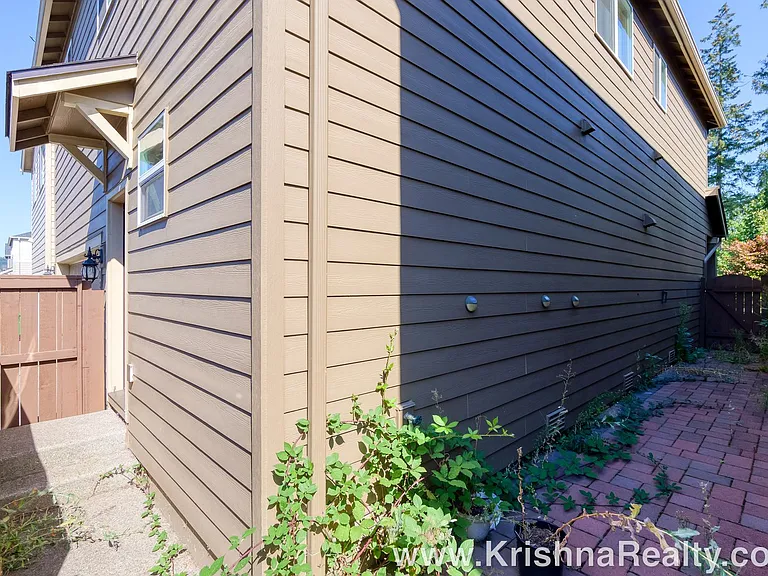 7188 NW Abigail Ter — Photo 20