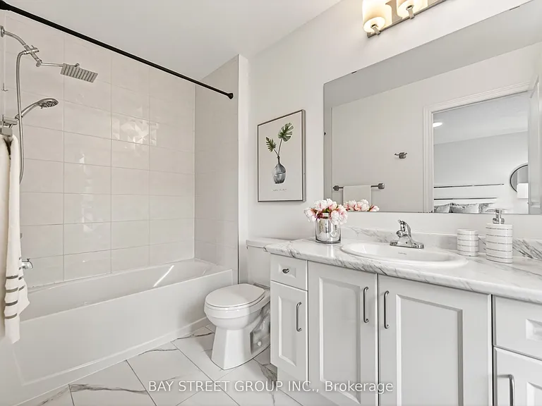 66 Massachusetts Ln — Photo 23