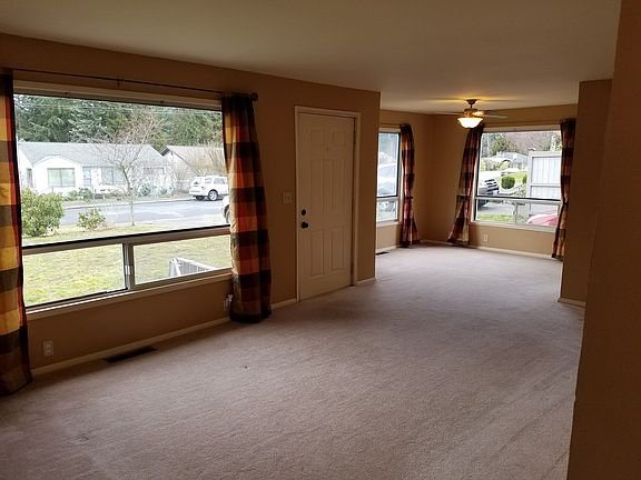 Living/Dinning Room