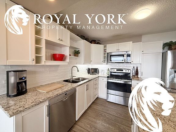 5th image of 380 King St #1405
