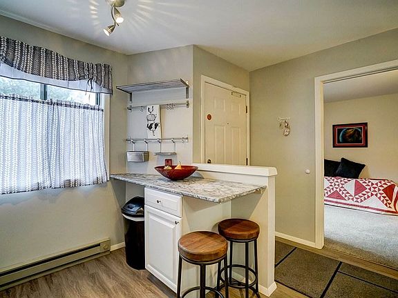5th image of 1016 N Sunnyvale Ln Unit C