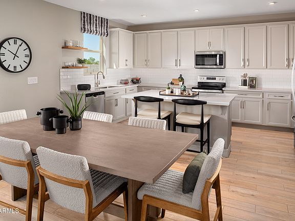 2nd image of 18828 N Ponte Rd