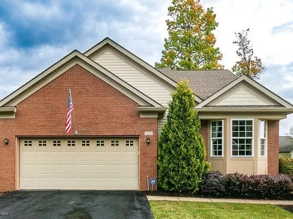 522 Covington Ln, Auburn Township, OH 44023