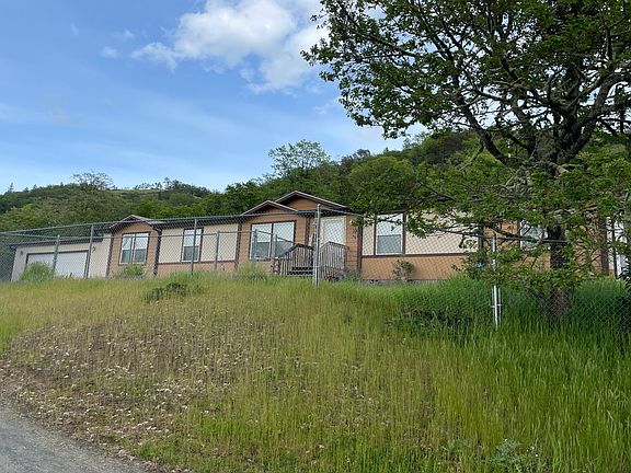 2nd image of 343 Cegavske Ln