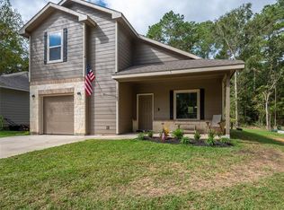 15903 Pecan Dr, Montgomery, TX 77356