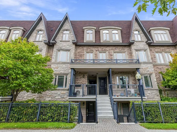 320 John St #217, Markham, ON L3T 0B1