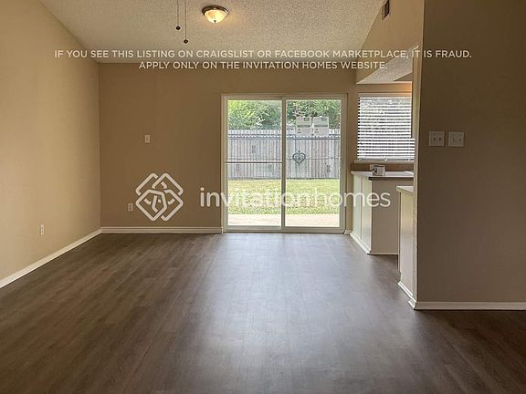 4th image of 802 Melissa Ln
