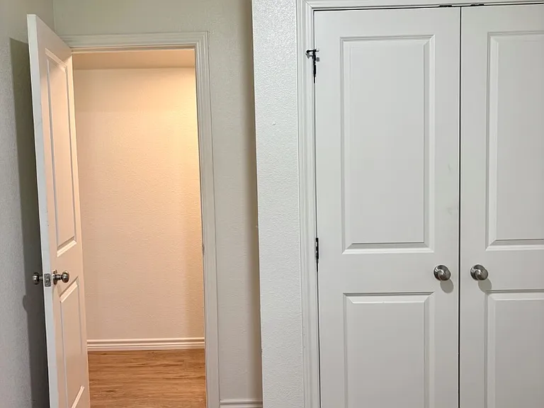 Unit Photo
