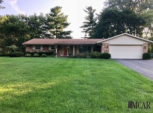 6921 S Ridgewood Dr, Lambertville, MI 48144