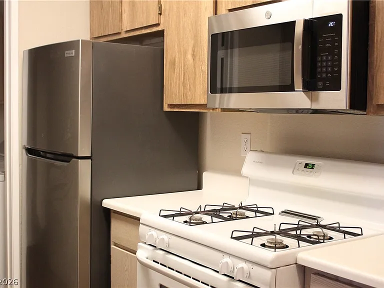 7885 W Flamingo Rd #2021 — Photo 7