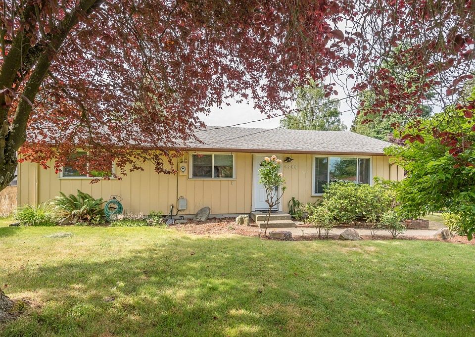 1st image of 4708 42nd St NE