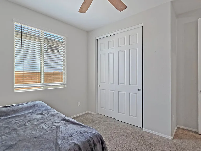18572 W Cottontail Ln — Photo 19