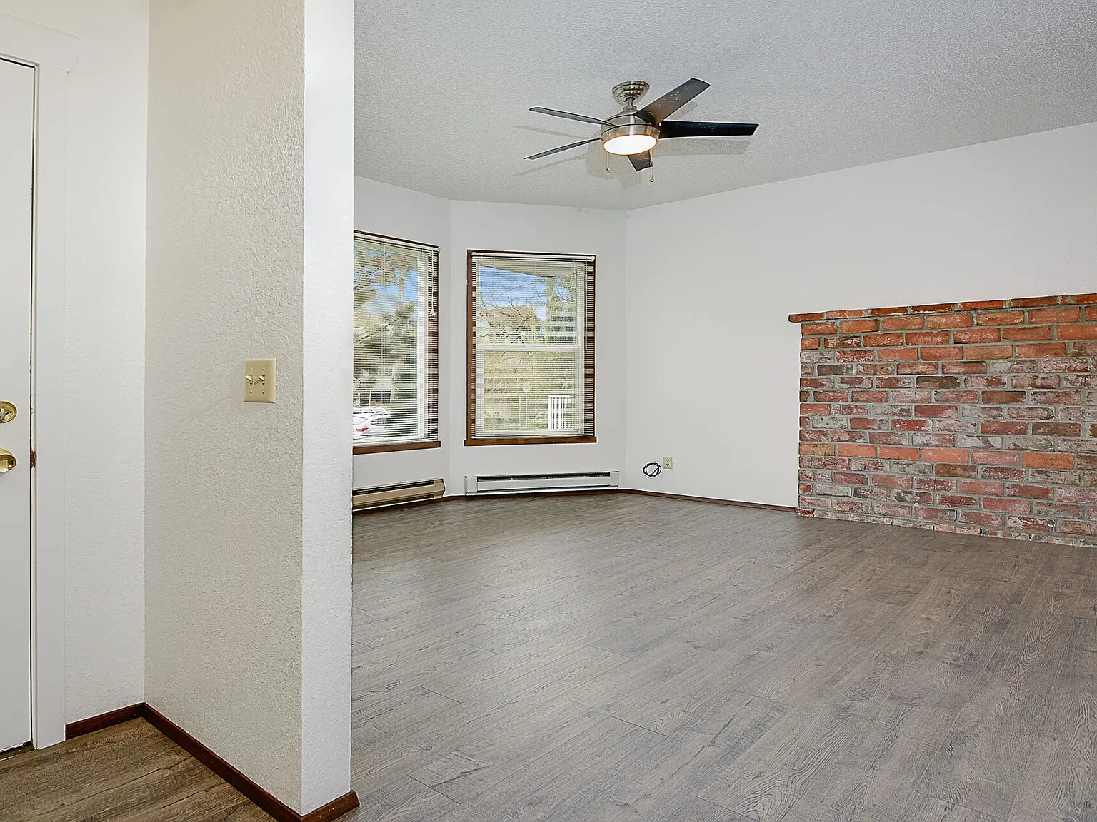 1 bed, 550 sqft, $1,650 — Photo 3