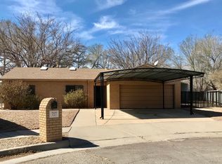 727 Lulac Ave NW, Albuquerque, NM 87104