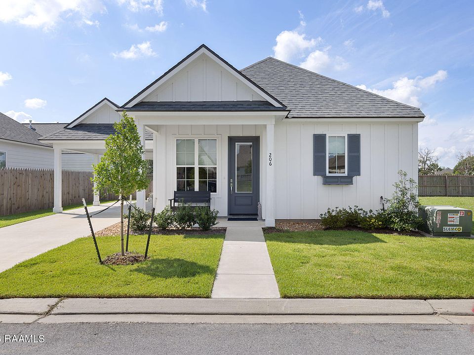 1st image of 206 Silver Star Ct