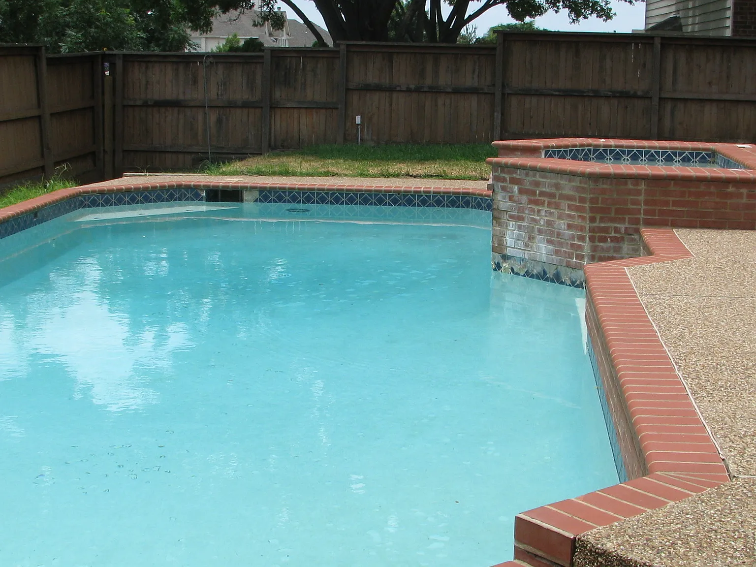 5 bed, 2.5 bath, 3025 sqft, $3,200 — Photo 2