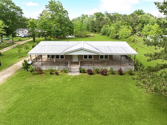 2nd image of 24059 Cosner Ln