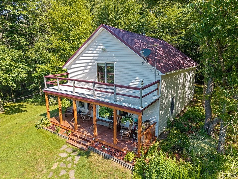 1st image of 509 Center Rd