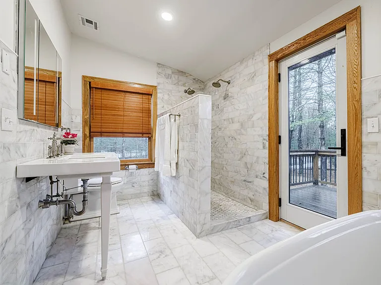 10 Purdy Hollow Rd — Photo 23