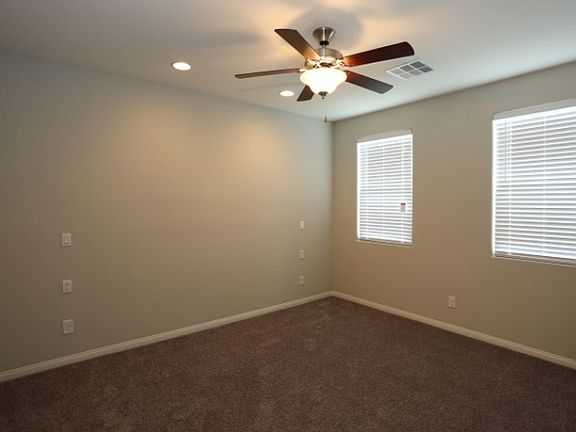 4th image of 4005 Eagle Glacier Ave