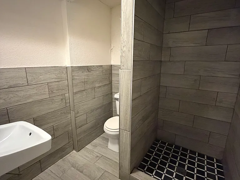 3458 W Louisiana Ave — Photo 8