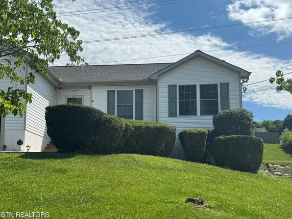 4512 Castleman Ln, Knoxville, TN 37921