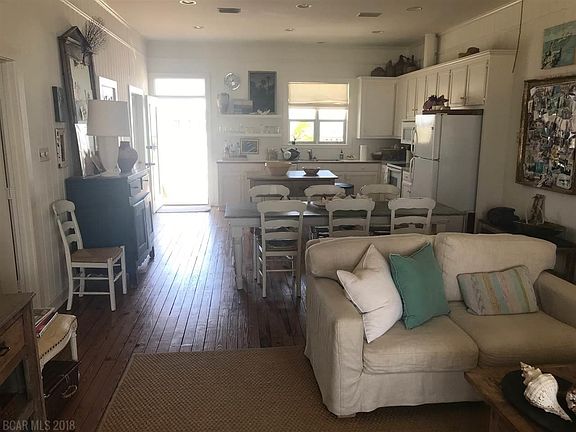 4th image of 2360 Island Shores Dr #8