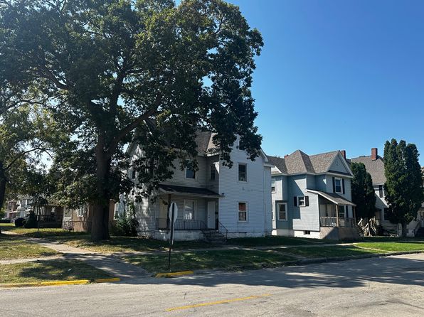 310 W Merchant St, Kankakee, IL 60901
