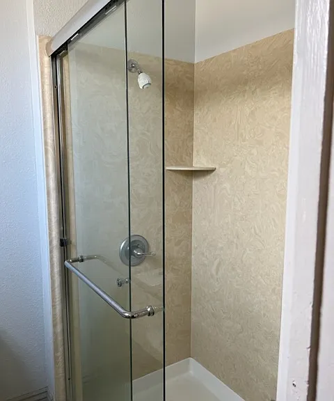 1435 1st Ave #10 — Photo 3