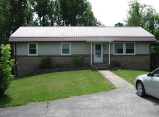 804 Hargis St, Monterey, TN 38574