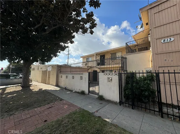 703 W Anaheim St, Wilmington, CA 90744