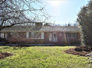 613 Johnson Ave, Graham, NC 27253