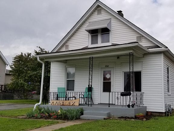 4th image of 2514 B Ave