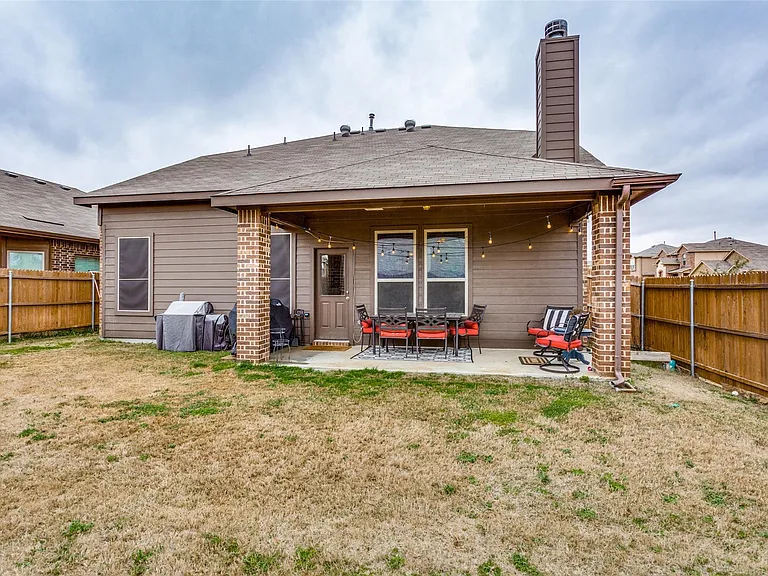 4701 Green River Dr — Photo 24