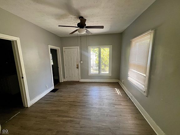 3rd image of 1247 W 32nd St
