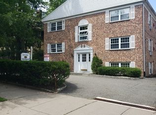 48-50 Elm St #F, Morristown, NJ 07960
