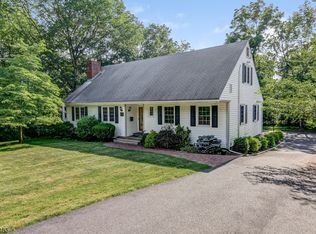 236 E Cedar St, Livingston, NJ 07039