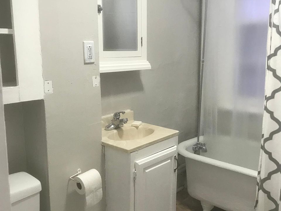 2nd image of 1081 Beacon St #4