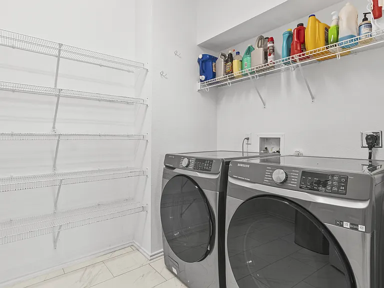 13524 Lyndon B Johnson St — Photo 22