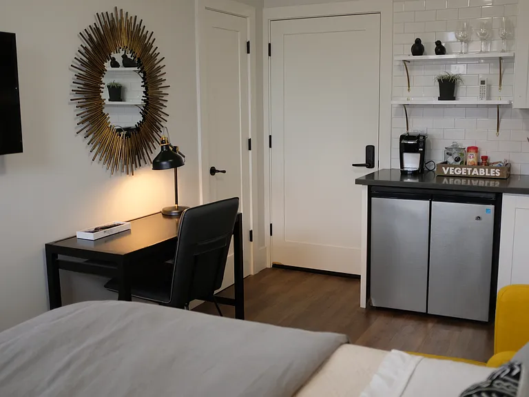 155 W Santa Clara St — Photo 28