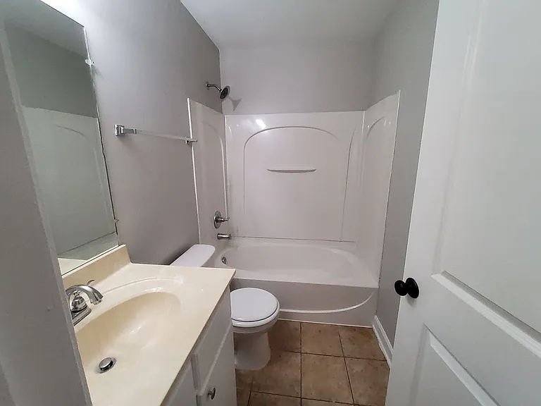 8898 Rasco Hills Cv — Photo 22