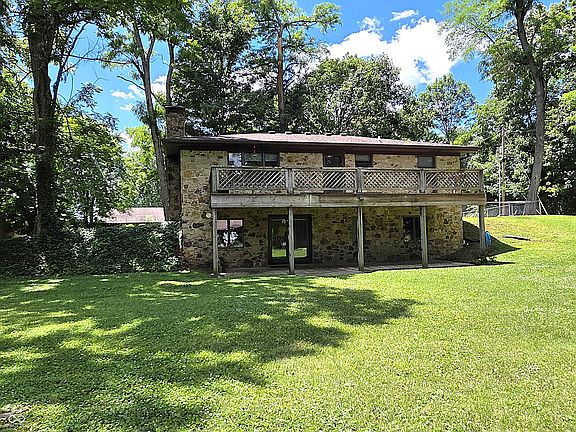 4th image of 4906 E State Road 144